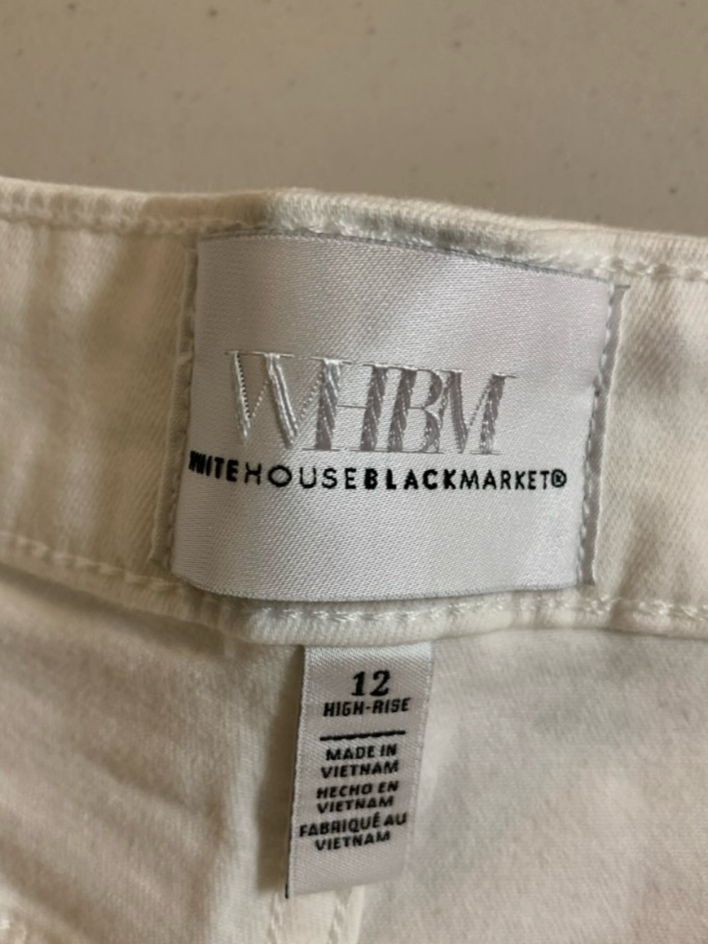 White House Black Market White High Rise Denim Shorts Women’s Size 12       V - Picture 2 of 8